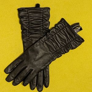 Marina Luna Ruched Black leather gloves Small